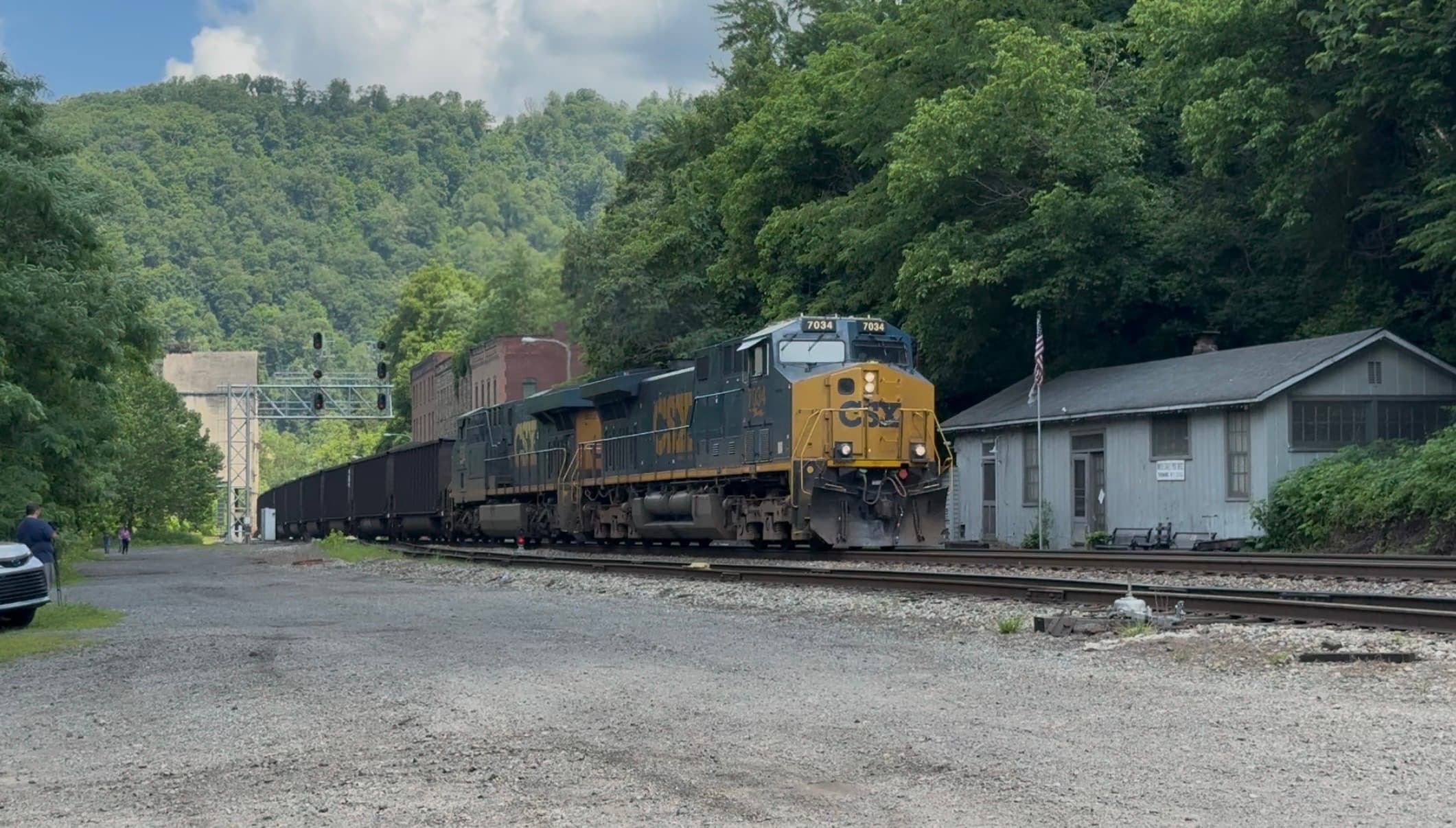 CSX 7034, 832, 7085